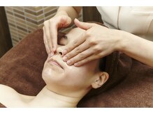 デフィー 博多店/小顔フェイシャルケア