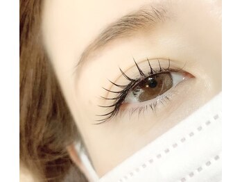 アイラッシュモアナ(eyelash MOANA)の写真/《予約殺到中!!》カウンセリング重視◎【カール・太さ・長さ】を組み合わせあなたに最適デザインをご提案♪