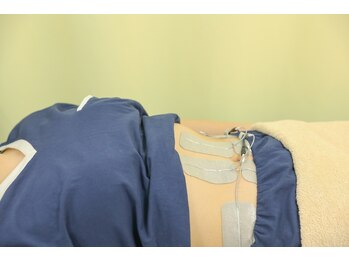 金森整体院 土呂/施術：EMSトレーニング