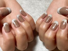 フーア(fu-a’)/ブラウン×ホワイトフレンチ