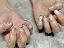 ネクスト ヴィジョン ネイル(Next Vision Nail)/【　マグネット×ミラーネイル】