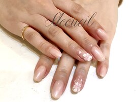ワンポイント桜ネイル