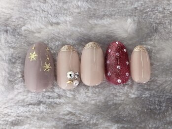 アミュレット(AMULET)/12月定額 6050円(税込)