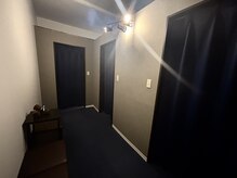 ヘッドミントVIP 銀座店の雰囲気（ドライヘッドスパの店内）