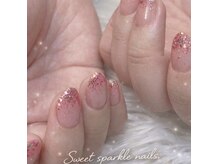 キュービーネイルプラス 幕張店(QB Nail plus)の雰囲気(ラメグラ¥4,800。手元からあざとく、うるキラ仕込み☆)