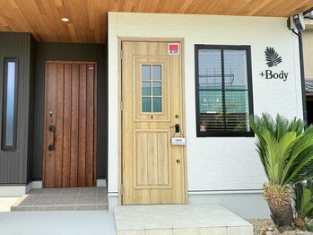 プラスボディ(+Body)/駐車場あり