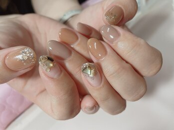 アンベリール(Embellir)/デザインネイル