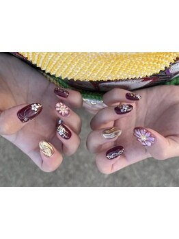 手描きアートが得意なサロン