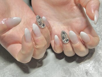 ネクスト ヴィジョン ネイル(Next Vision Nail)/【　ストーンネイル　】