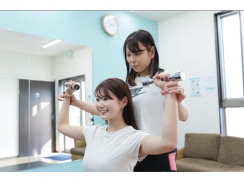 マハロ(MAHALO)の写真/専属のトレーナーと2人3脚でダイエット♪完全個室で人目を気にせず、トレーニングに集中◎