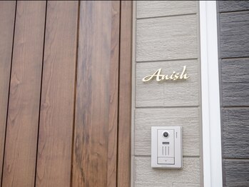 アニッシュ(ANISH)/