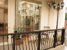 スパリズム(Spa REISM)/愛煙家には嬉しい喫煙テラス