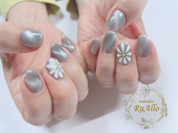 ルアロ(RuAllo)/マグネットネイル+アート