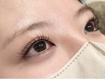 ループス 目黒店(Loops)の写真/《目黒駅徒歩2分》ボリューム×キープ力★パリエク60本9,900円～/フラットラッシュ5,280円～