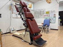 すこやか接骨院/アメリカ製　トムソンベット