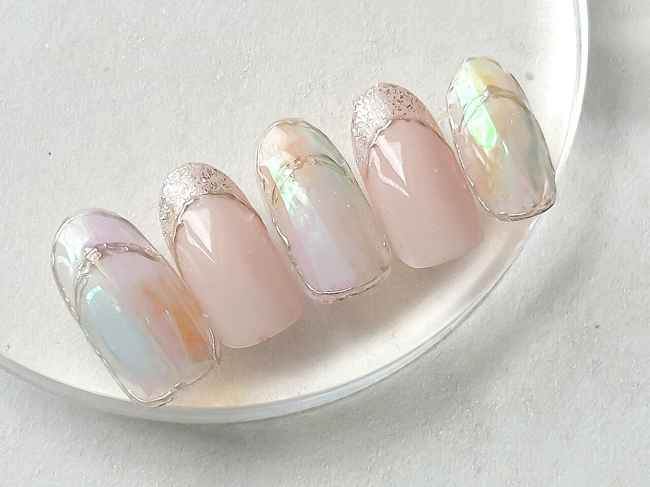 ぷっくりグレージュオーロラうるうるニュアンスネイル ミラー 韓国 ぷっくりグレージュオーロラうるうるニュアンスネイル ミラー 韓国