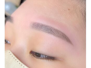 ビューステージ アイブロウサロン 岡山/人気NO.1 平行眉!