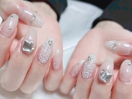 ツイード×ビジュー