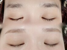 リビケイト 難波店(Livicate)/アイブロウワックス