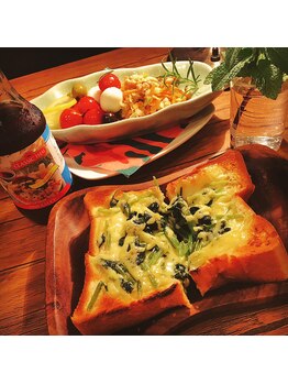 すまいぶりぃ整体院/アジアンチーズトースト 300円