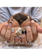 エスフィーネイルサロン ブリーユ(Esfy nailsalon Brille)/ドットネイル