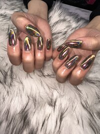 mirror nail