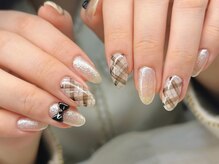 リノネイル(Lino Nail)/チェックネイル