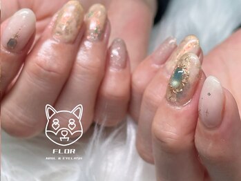 フロル(FLOR)/手書きニュアンスネイル