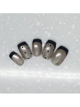 ネイルズ スムース(NAILs SMOOTH)/マグネットフレンチ×ドット