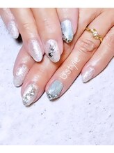 ユーズスタイル(U’style)/涼しげキラキラネイル