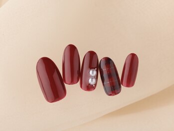 エムスラッシュ センター南(M.SLASH)/ボルドーチェックネイル