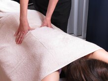 ボディーセラピーはご希望の箇所をゆっくりじっくりほぐします。