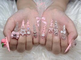 持ち込みデザイン◎つけ放題