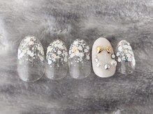 アミュレット(AMULET)/12月定額　4950円(税込)