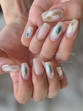 ネイルアンドアイラッシュ アウラ(AURA)/