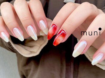 ムニネイル 心斎橋(muni NAIL)