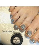 アイネイルデザイナーフジイ(Fujii)/