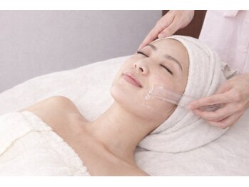 ジ．インペリアル 金山駅店(G.IMPERIAL)/【顔脱毛】5.ジェル塗布