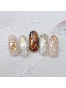 ネイルアンドまつげ リュフェール 五反田(Nail Lufaire)/べっ甲ゴールドミラー