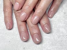 ウイ(u'i)/スキンカラーネイル