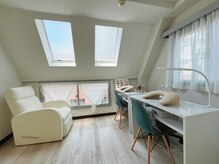 Hello Pretty Nail Salon 305（旧：星）