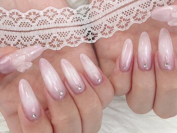 モンナネイル(MONNA NAIL)の写真/自爪の形にコンプレックスがある方にもおすすめ★好きを詰め込むワクワクしたひと時をお過ごしください♪