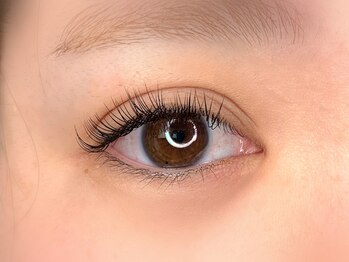 アッシュ 大森(Ash)/エクステ 120本 (片目60本)