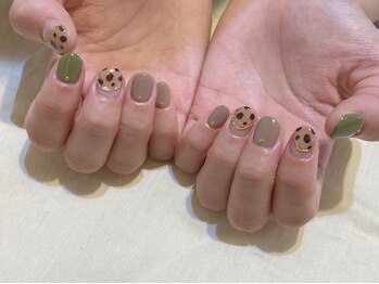 ネイルズ ララ(nails Lala)/animal。