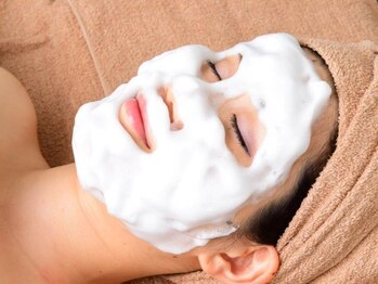 トリプルサンショップ 大阪店/泡パックでくすみ毛穴知らずに♪