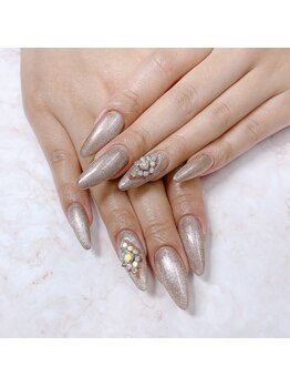 アンベリール 新宿(Embellir)/ジェルチップスカルプ120分★