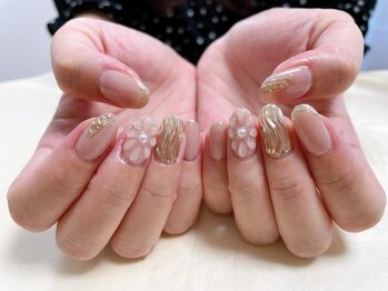 キキネイル たまプラーザ店(kikinail)/ぷっくりフラワーネイル