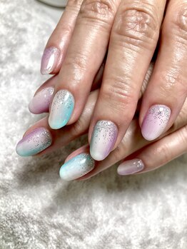 ラキネイル(LAKI Nail)/縦グラデーション