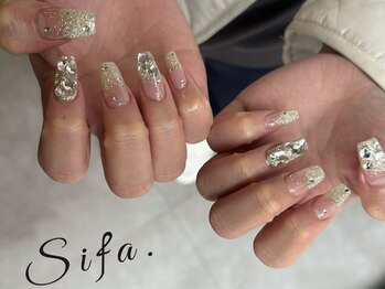 シファ(Sifa.)/ラメグラデーションネイル