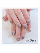 リリフリー(riri Free)/ニュアンスネイル